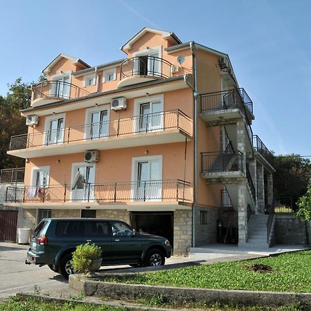 Apartments Pelle ティヴァト エクステリア 写真